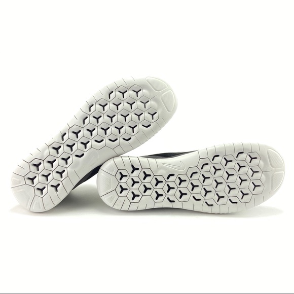 Nike Men's Free RN 2018 Black Running Shoes - Picture 10 of 10